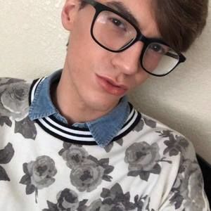 Meet your Posher, Tim